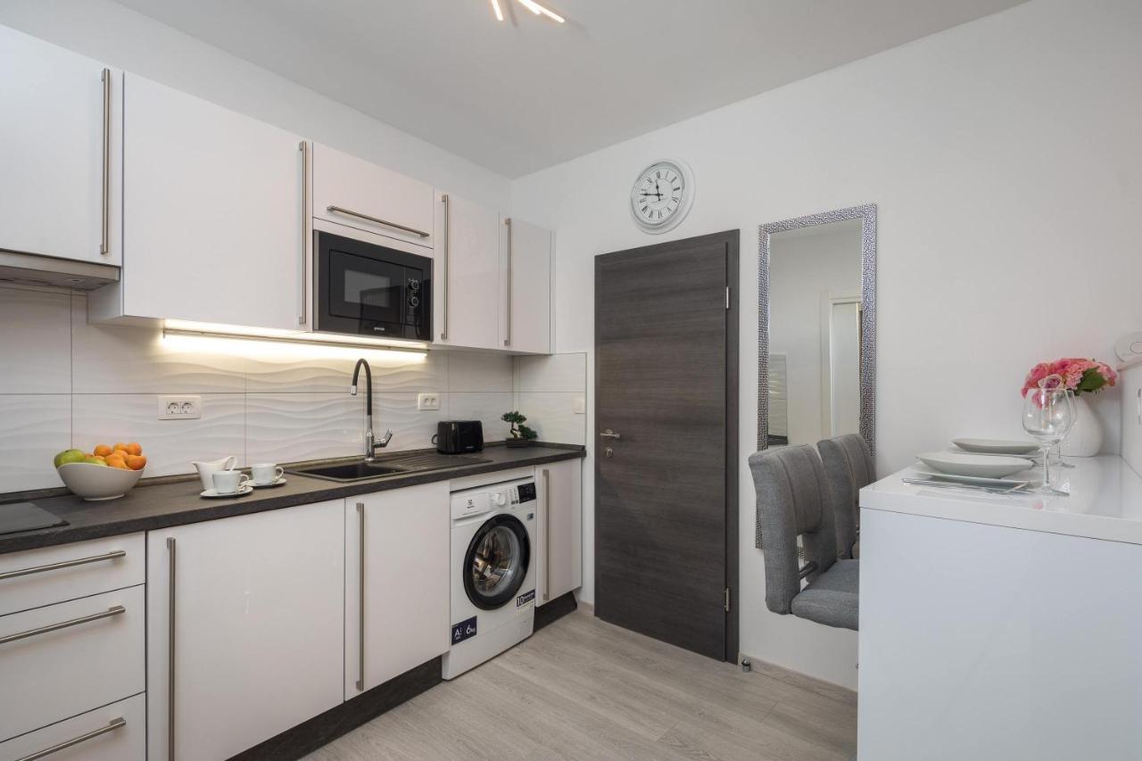 Luxury Studios & Rooms Seven Split Eksteriør bilde